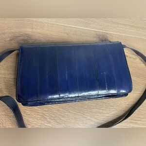Vintage 1980s Eelskin Korean Made Crossbody Purse Navy Blue Suede interior